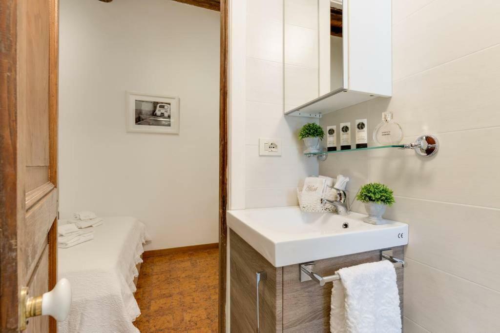 Arenula Luxury Apartment Rome Extérieur photo