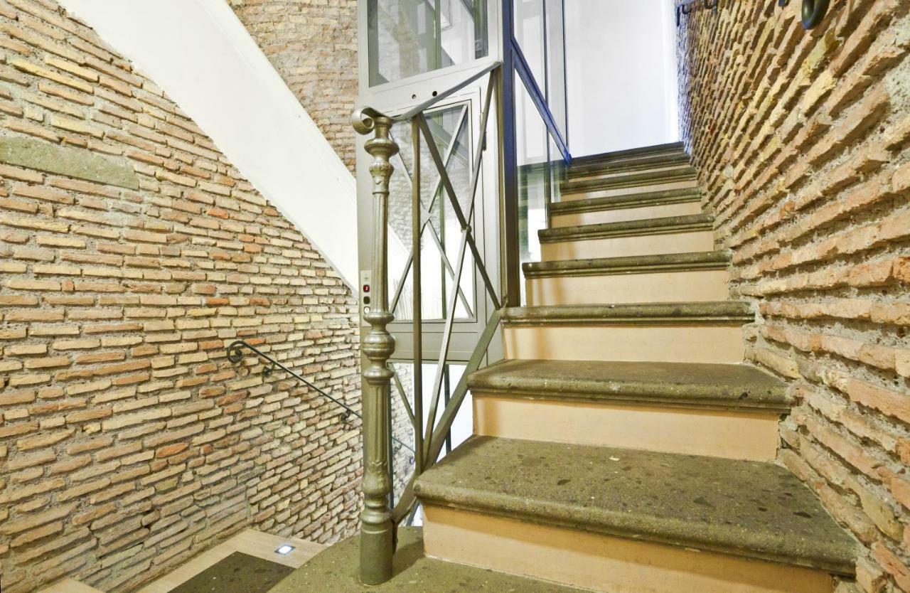 Arenula Luxury Apartment Rome Extérieur photo